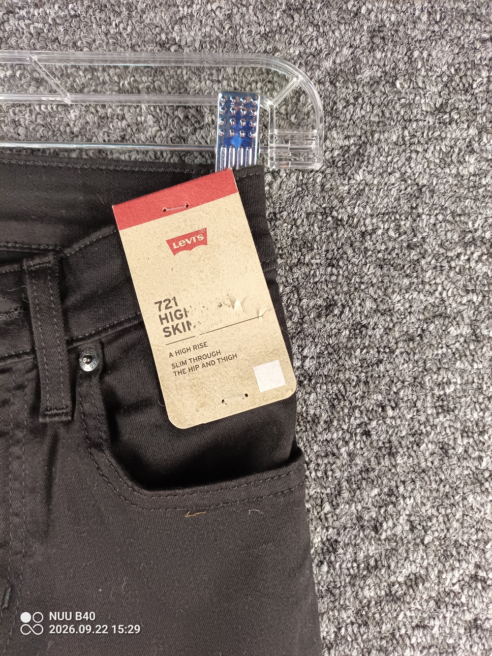 Levi's 721 High Rise Skinny Jeans in Black